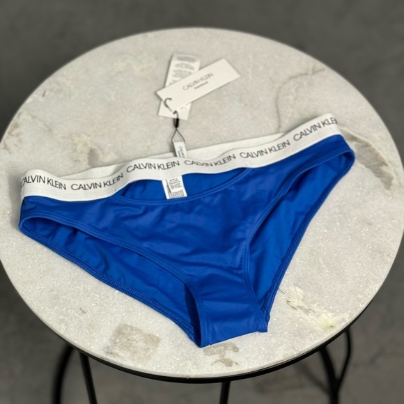 NWT Calvin Klein ladies swim bottom piece size M - Picture 1 of 7